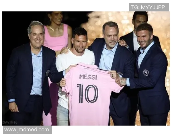 足球球星经纪人年收入揭秘 影响力与收入成正比的背后真相